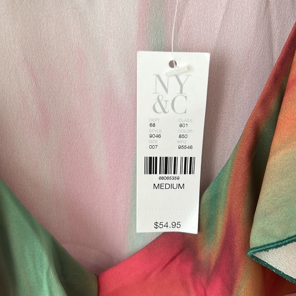 Beautiful tie dye top - Picture 5 of 7